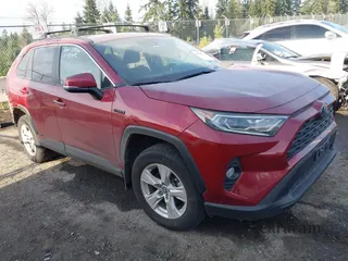 2021 Toyota RAV4 Hybrid XLE