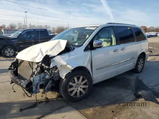 2012 Chrysler Town & Country Touring L