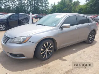 2014 Chrysler 200 Touring