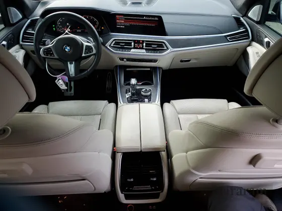 2020 BMW X7 M50i