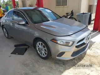 2019 Mercedes-Benz A 220