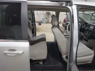 2011 Dodge Grand Caravan Crew