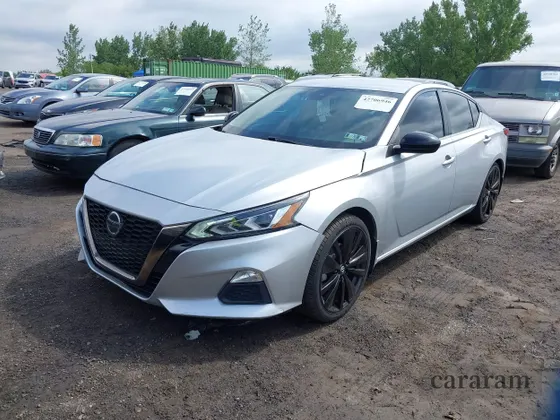 2021 Nissan Altima SR