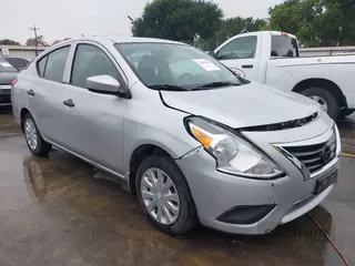 2017 Nissan Versa S Plus