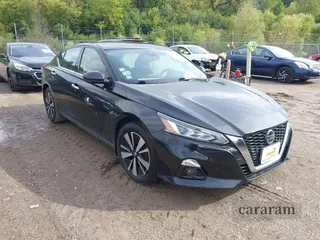 2019 Nissan Altima SV