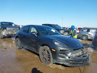 2020 Porsche Macan S