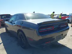 2017 Dodge Challenger SXT