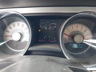 2011 Ford Mustang V6