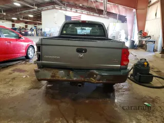 2005 Dodge Dakota ST