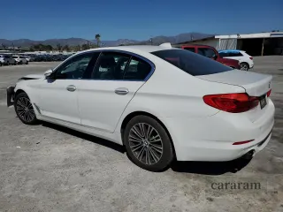 2018 BMW 5 Series 530i