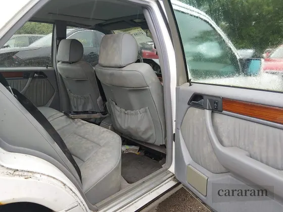 1994 Mercedes-Benz E 320