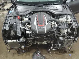 2015 Audi S8