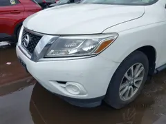 2013 Nissan Pathfinder SV