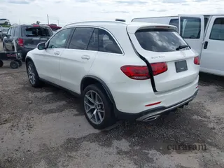 2022 Mercedes-Benz GLC 300