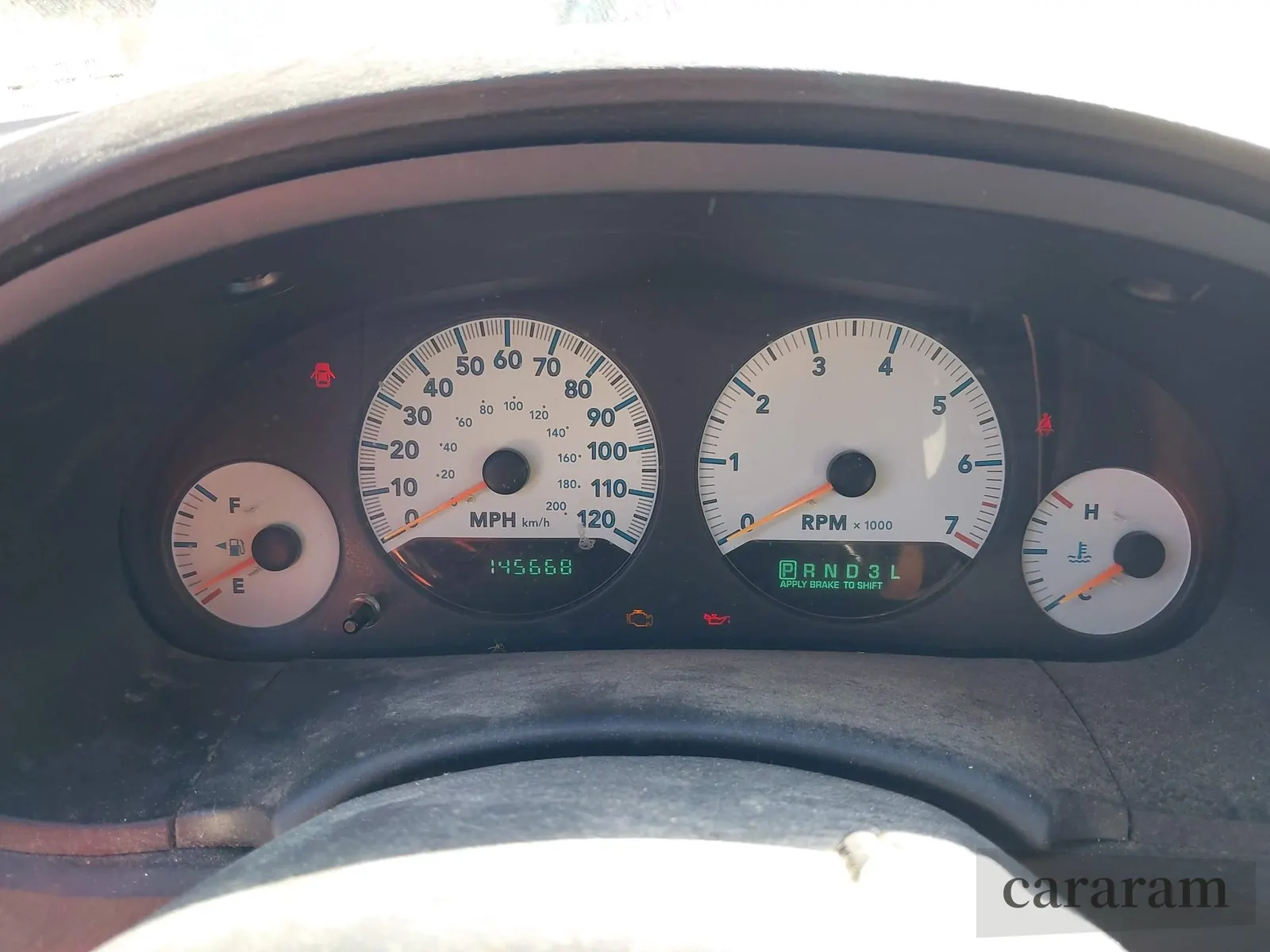 2005 Dodge Caravan SXT