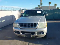 2004 Ford Explorer XLT