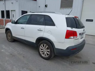 2011 Kia Sorento LX