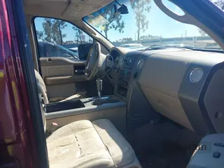 2004 Ford F-150 XLT