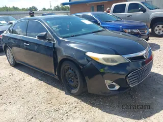 2013 Toyota Avalon XLE