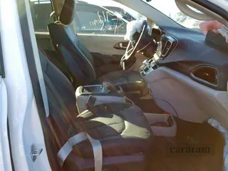 2019 Chrysler Pacifica Touring L Plus
