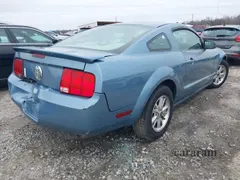 2007 Ford Mustang Deluxe
