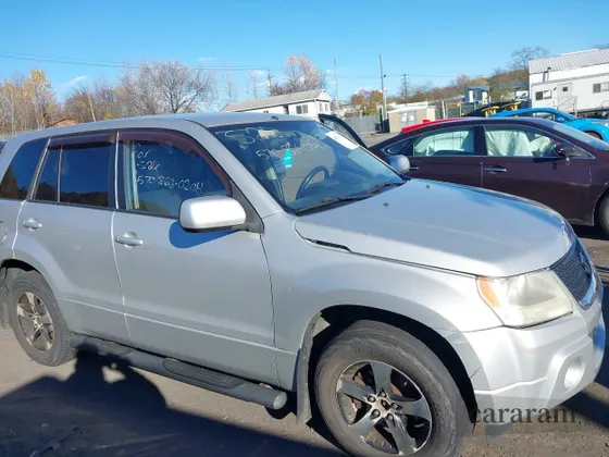 2011 Suzuki Grand Vitara Premium
