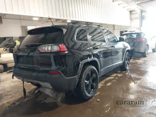 2020 Jeep Cherokee Altitude