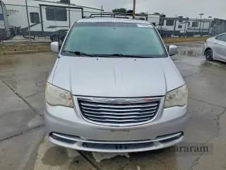 2012 Chrysler Town & Country Touring