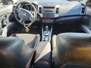 2010 Mitsubishi Outlander SE