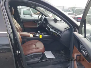 2019 Audi Q7 Premium Plus