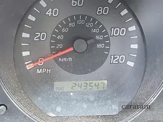 2003 Nissan Frontier XE