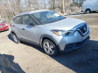 2019 Nissan Kicks SR