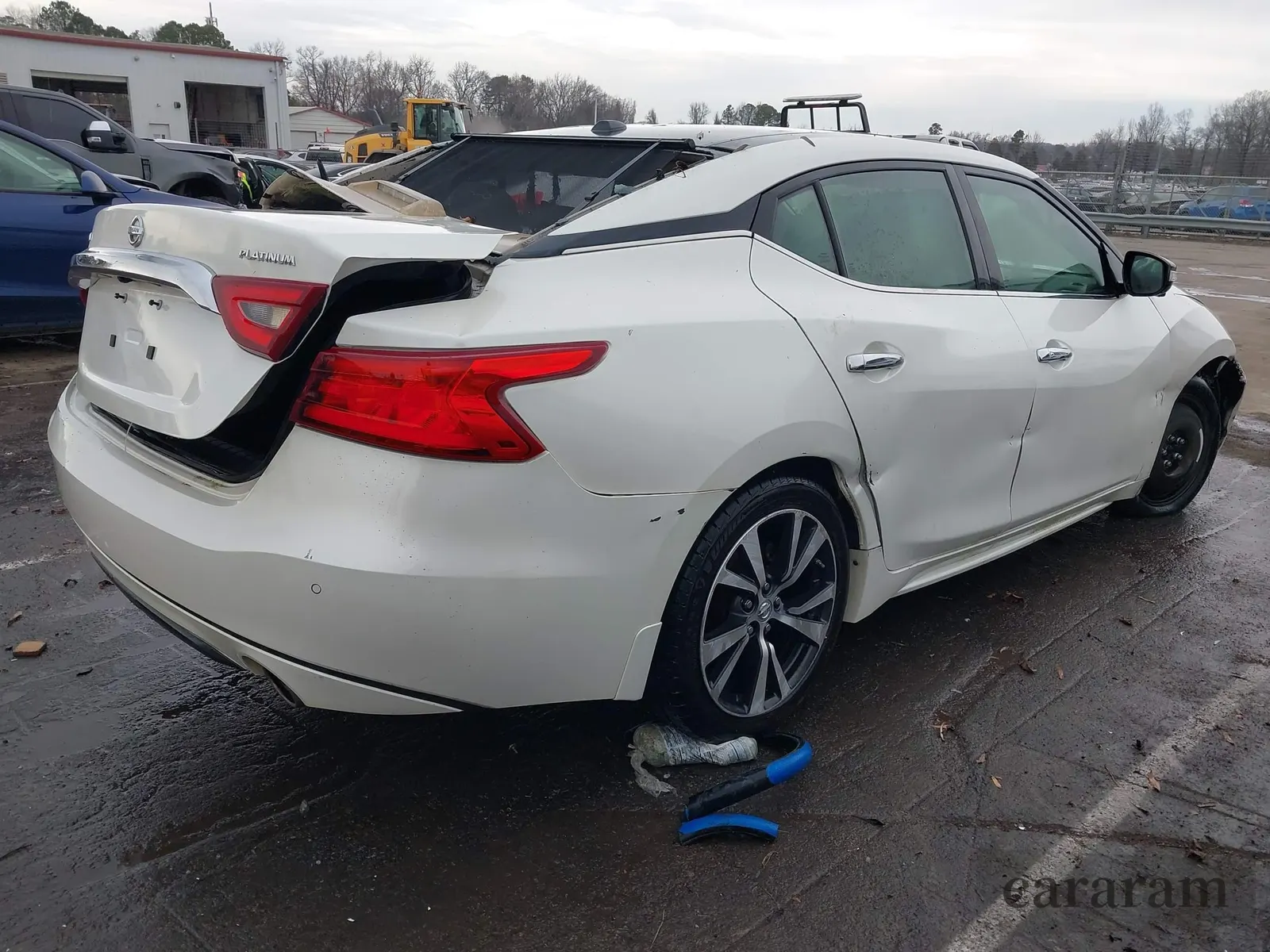 2016 Nissan Maxima SR