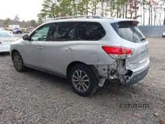 2013 Nissan Pathfinder SV