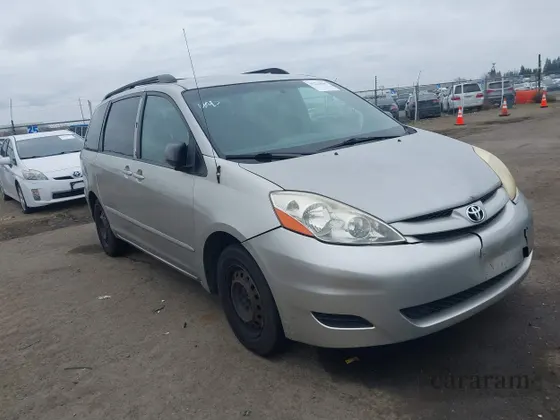 2006 Toyota Sienna CE