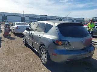 2004 Mazda 3 s