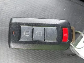2013 Mitsubishi Outlander LE