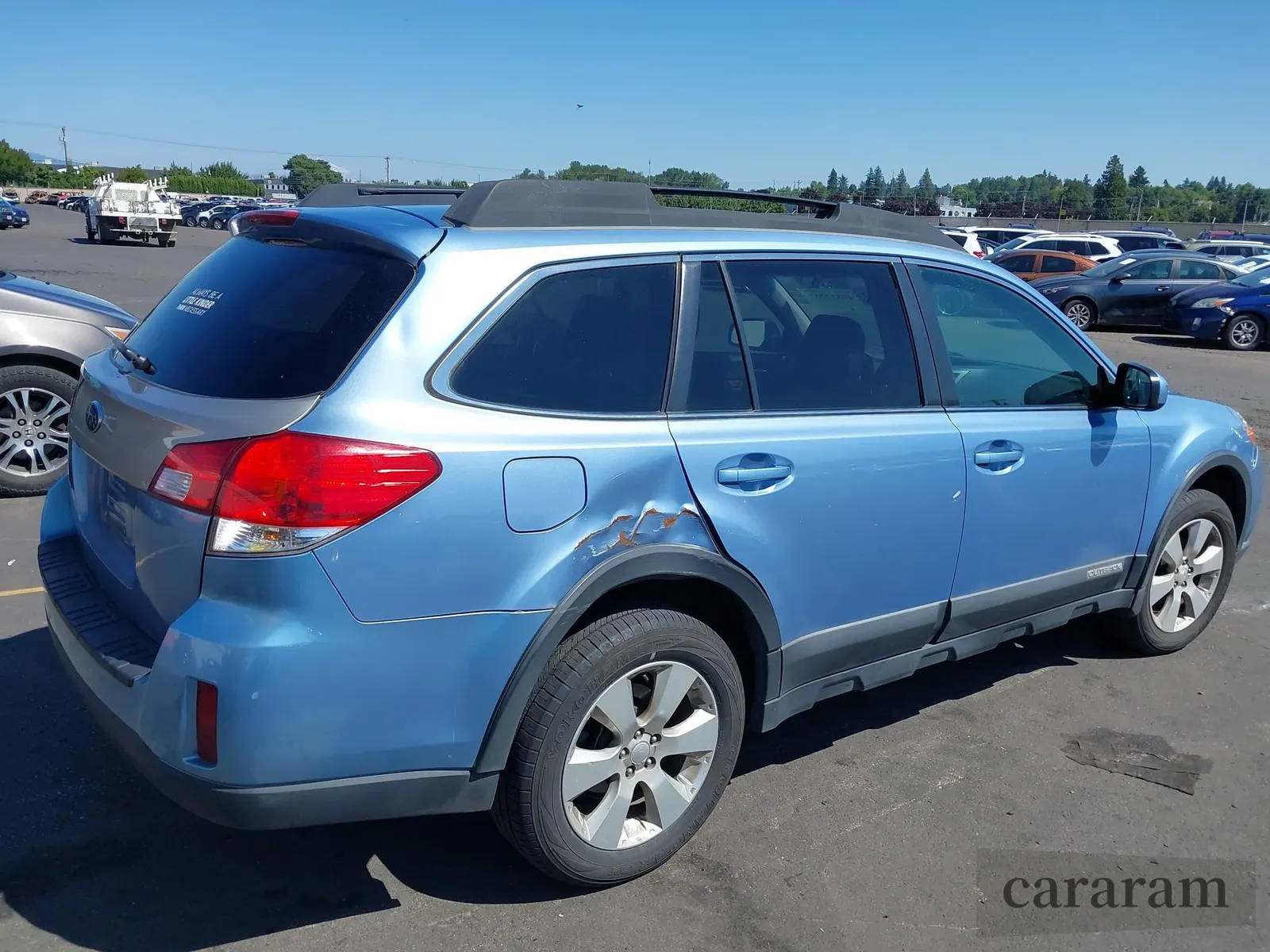 2010 Subaru Outback Limited Power Moon