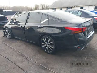 2020 Nissan Altima SR