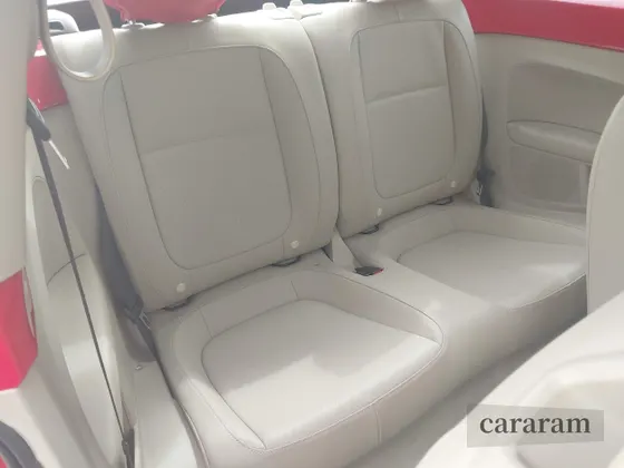2017 Volkswagen Beetle SE