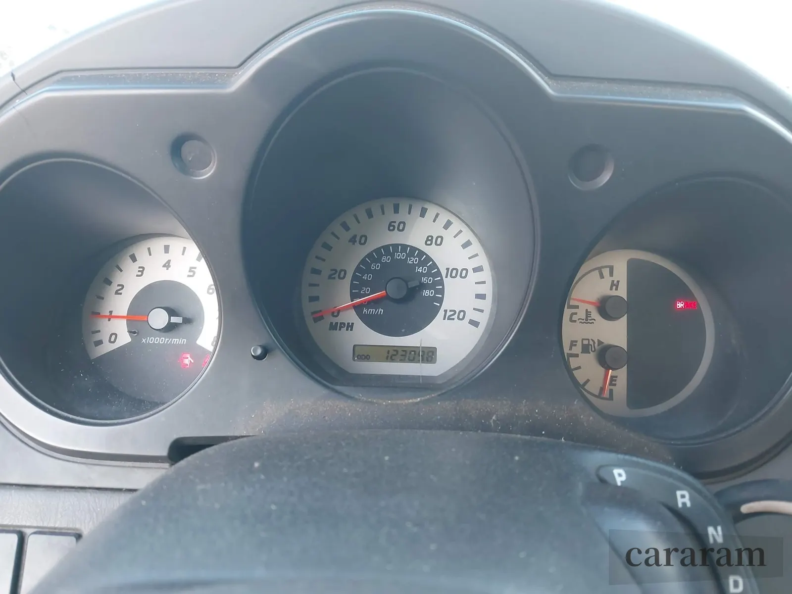 2004 Nissan Frontier XE