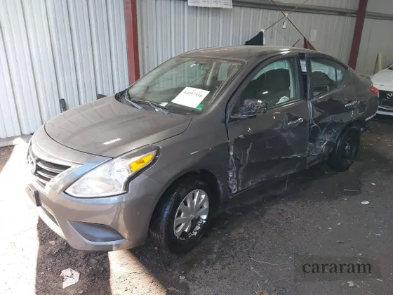 2019 Nissan Versa SV