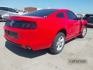 2014 Ford Mustang V6