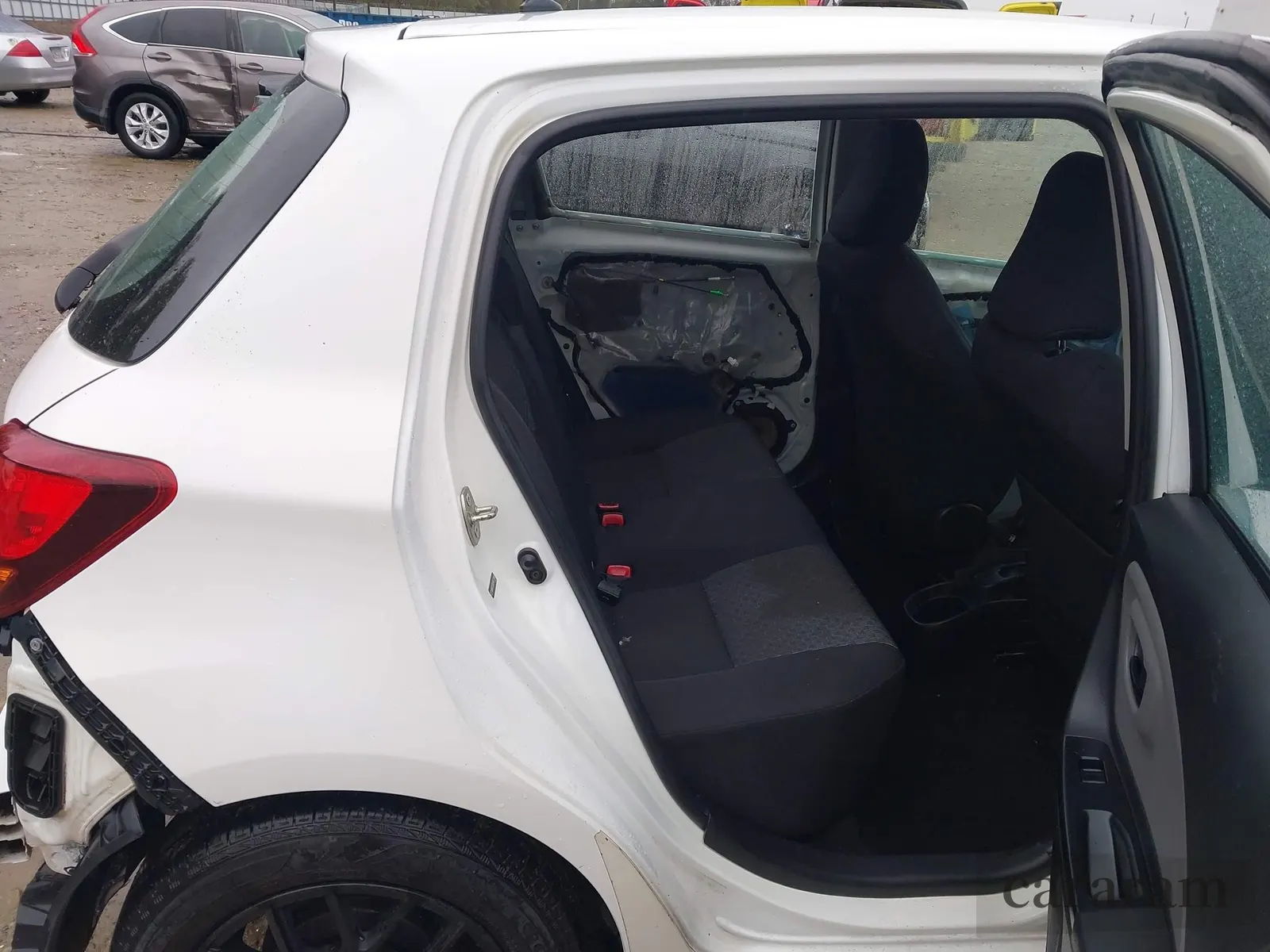 2017 Toyota Yaris L