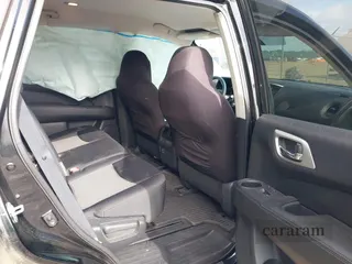 2018 Nissan Pathfinder SL