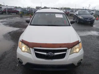 2008 Subaru Outback i