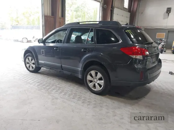 2011 Subaru Outback Limited Power Moon
