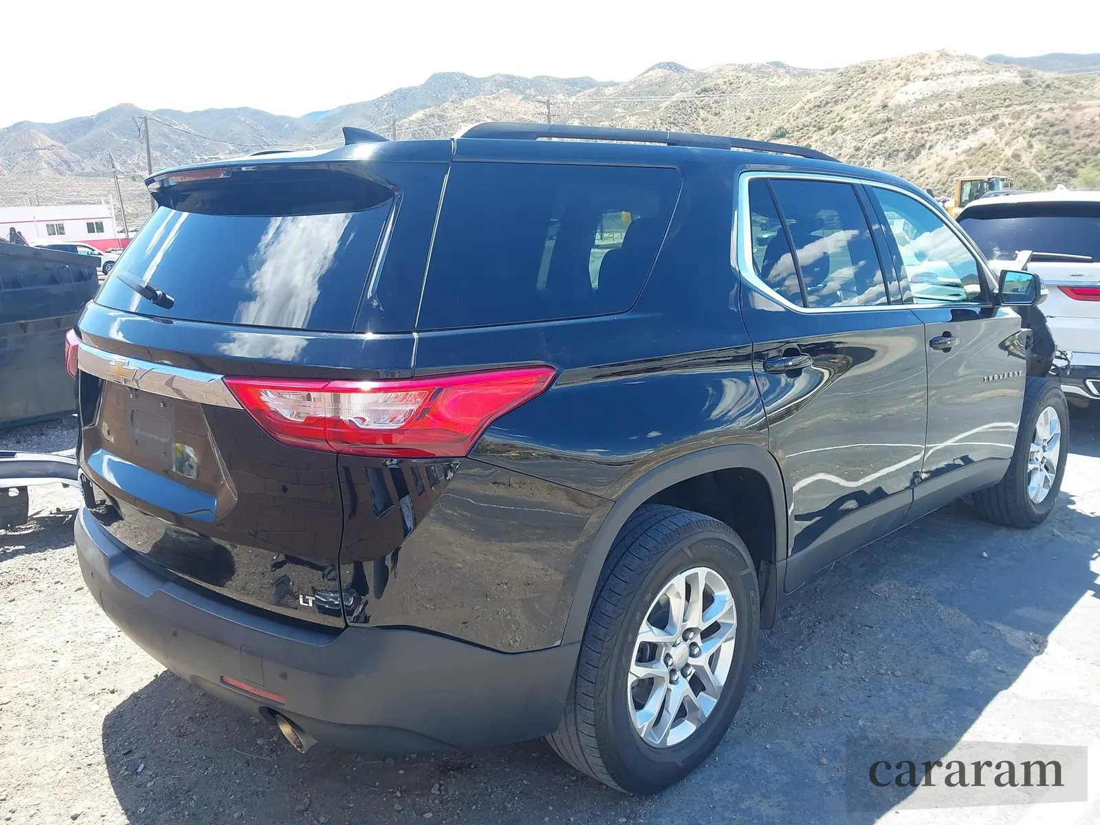 2021 Chevrolet Traverse LT
