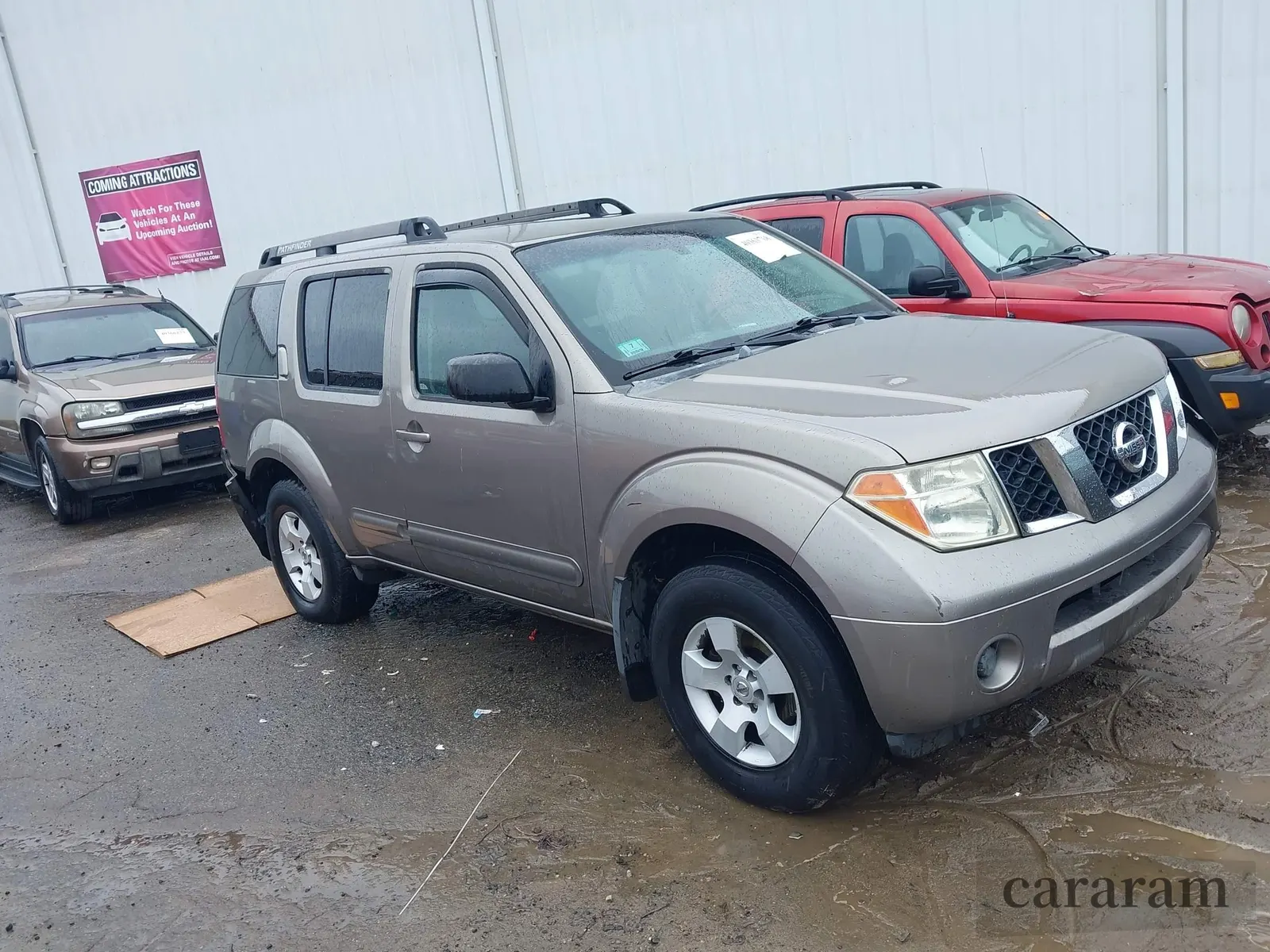 2005 Nissan Pathfinder SE
