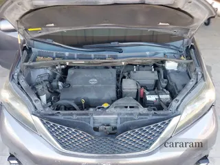 2014 Toyota Sienna SE